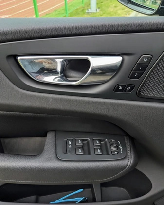 Volvo XC 60 cena 142900 przebieg: 15203, rok produkcji 2020 z Opole małe 191